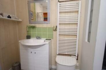 پانسیون Chambre Avec Terrasse Chez Anne