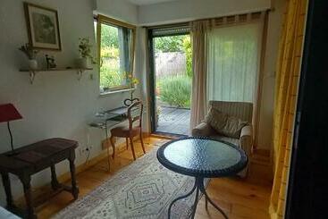 پانسیون Chambre Avec Terrasse Chez Anne