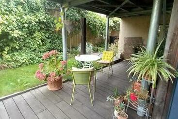 پانسیون Chambre Avec Terrasse Chez Anne