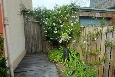 پانسیون Chambre Avec Terrasse Chez Anne