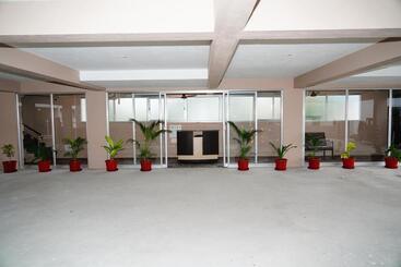 هاستل Meadow Comfort Stay