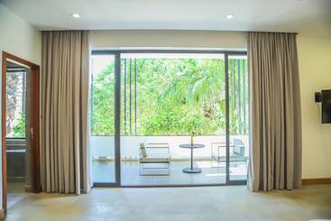 هتل Grand Yard La Residence