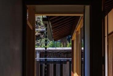 پانسیون 萩・城下町の宿　椿庵