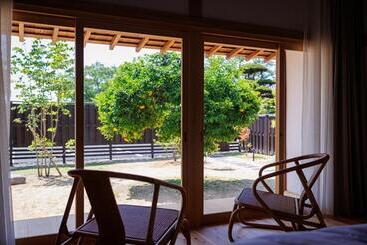 پانسیون 萩・城下町の宿　椿庵
