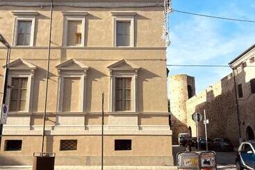 پانسیون Palazzo Lucangeli