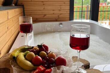 Queen Ci̇ty Hotel And Bungalov