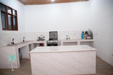 تختخواب و صبحانه Jaje Paje Villa