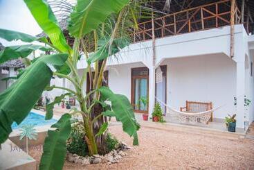 تختخواب و صبحانه Jaje Paje Villa