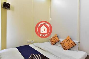 Dev Hotel Mansarovar