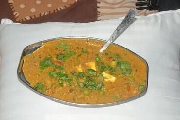 Dev Hotel Mansarovar