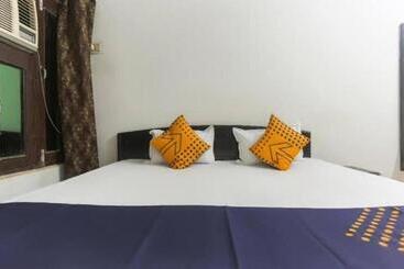 Dev Hotel Mansarovar