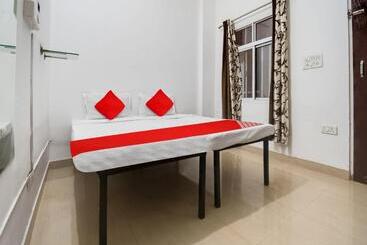 Dev Hotel Mansarovar