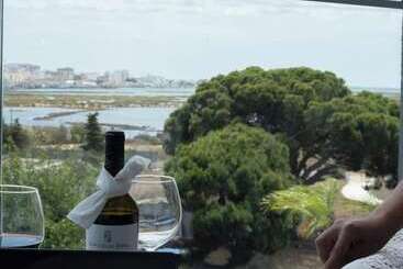 هتل Ria Formosa Guest House