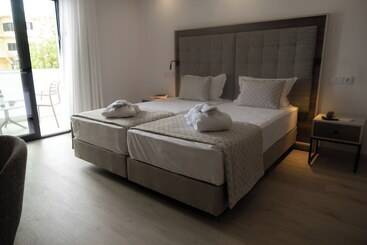 هتل Ria Formosa Guest House