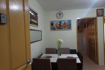 پانسیون Budget Condo 2 Bedrooms