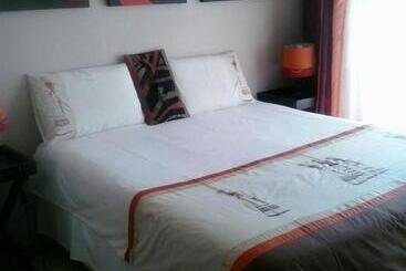تختخواب و صبحانه Eagle S Nest Guest House