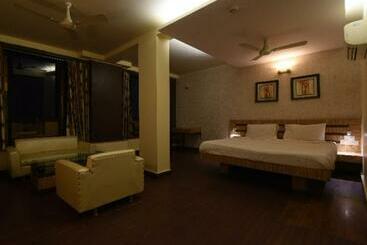 هتل My Stay Inn Ii