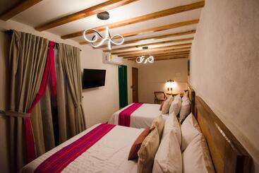 Casa Moseua Hotel Boutique