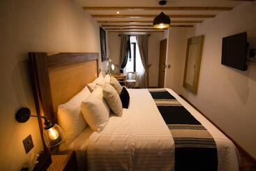 Casa Moseua Hotel Boutique