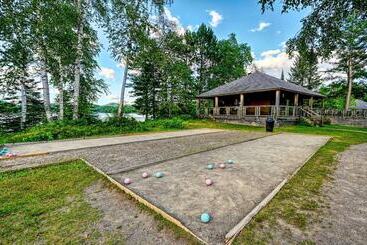 استراحتگاه Suites Sur Lac