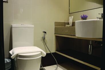 Aqueen Prestige Hotel Lavender