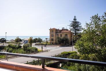 B&b Torre Talao