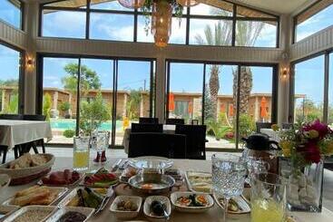 هتل Cirali Hestia Lodge