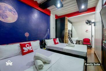 هاستل Sabel Travelers Inn