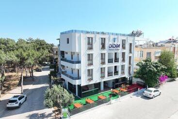 تختخواب و صبحانه Didim Palace