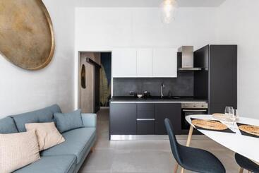 تختخواب و صبحانه Lior Apartment