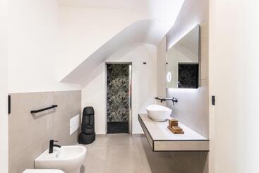 تختخواب و صبحانه Lior Apartment