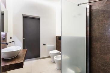 تختخواب و صبحانه Lior Apartment