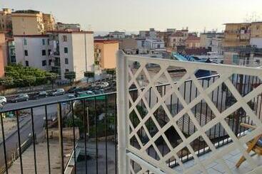 تختخواب و صبحانه S Agapò