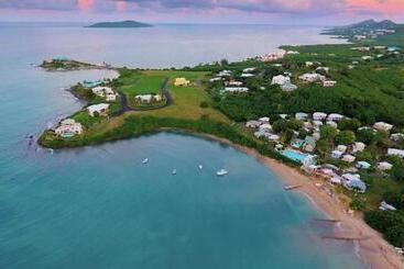 هتل Bungalows On The Bay