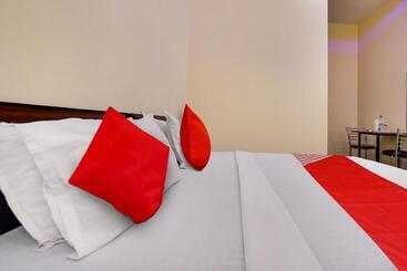 Flagship Hotel Gh Residency