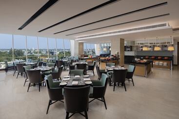 هتل Fairfield By Marriott Agra