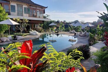 هتل Spaces Bali