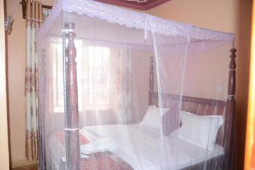 Wamala Resort Hotel Ssese