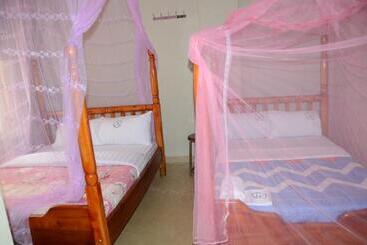 Wamala Resort Hotel Ssese