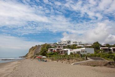 هتل Jama Campay   Homes Resort & Spa