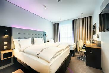 هتل Premier Inn Darmstadt City Centre