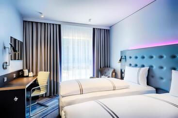 هتل Premier Inn Darmstadt City Centre
