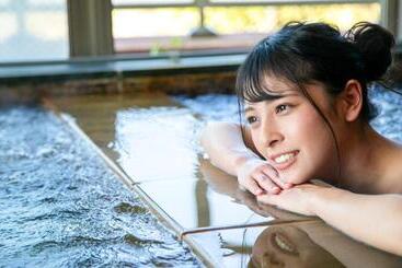 هتل Unzen Obama Onsen Juraku