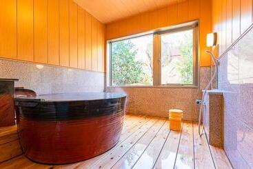 هتل Unzen Obama Onsen Juraku