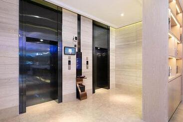 Kyriad Marvelous Hotel Changde Pedestrian Street