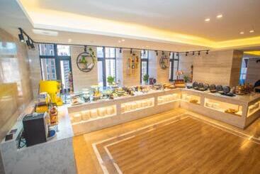 Kyriad Marvelous Hotel Kunming High Tech Zone Wuyue Plaza