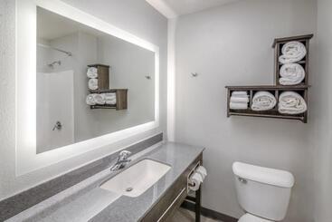 My Place Hotel East Moline/quad Cities, Il
