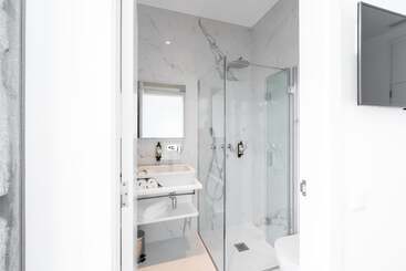 پانسیون Avenida Viana Boutique Suites