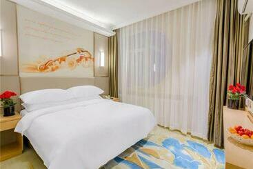 Vienna Classic Hotel Mudanjiang Railway Station