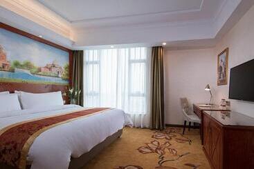 Vienna Hotel Jieyang Rongjiangxincheng Store